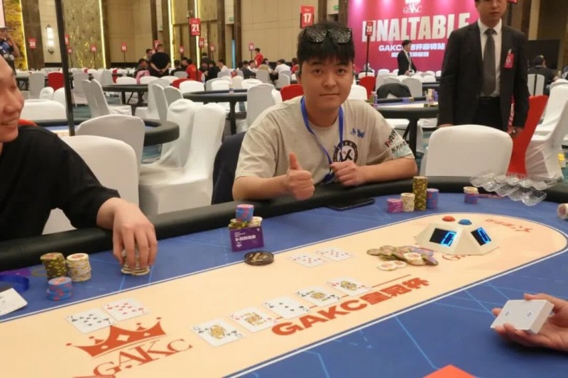 【WPT扑克】SWPT·广安站 | 从“抚仙湖杯”到SWPT，西南扑克标杆赛事华丽升级，首日战火点燃！马鹏龙斩获回馈赛冠军