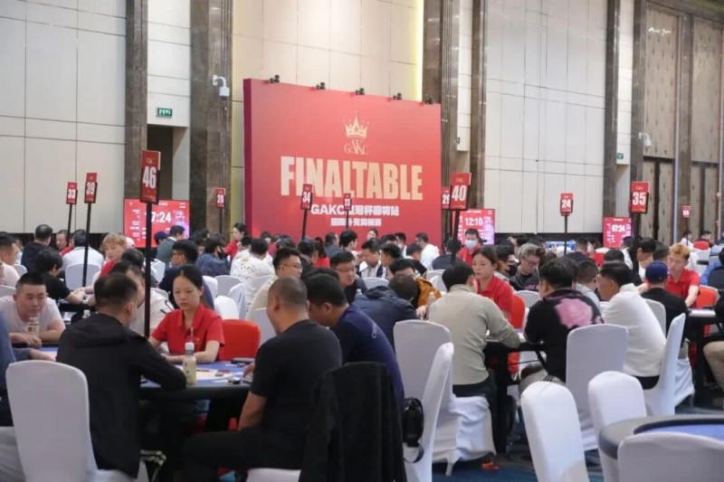 【WPT扑克】GAKC皇冠杯廊坊站｜高能炸场！主赛半决赛162人角逐，17人晋级决赛，包喜豪3815000记分牌成为CL