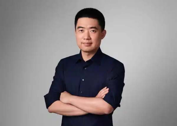 李想 【WPT扑克】李想:专业的人只要能用好AI就会走上一个新高度