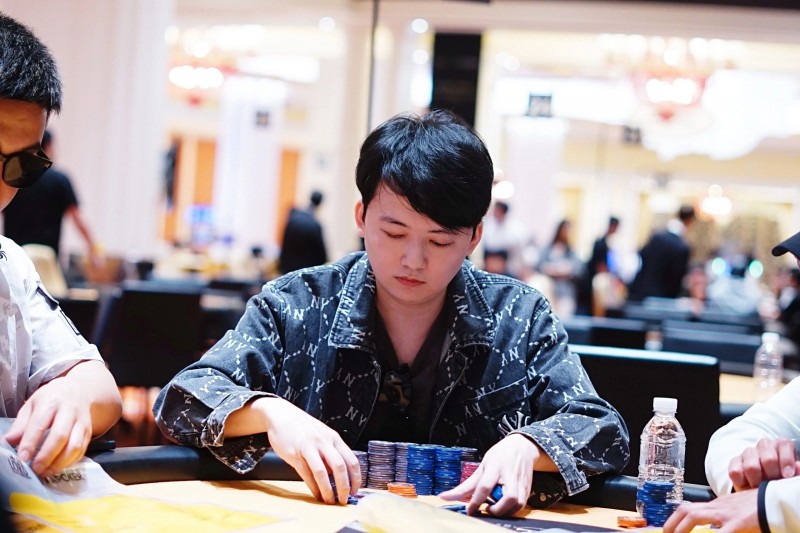 【WPT扑克】TLPT济州岛站|渐入巅峰!主赛C组再收174人次加入争斗!徐逸康装袋56万计分牌携手27人晋级!明日主赛最后晋级机会等你上阵!