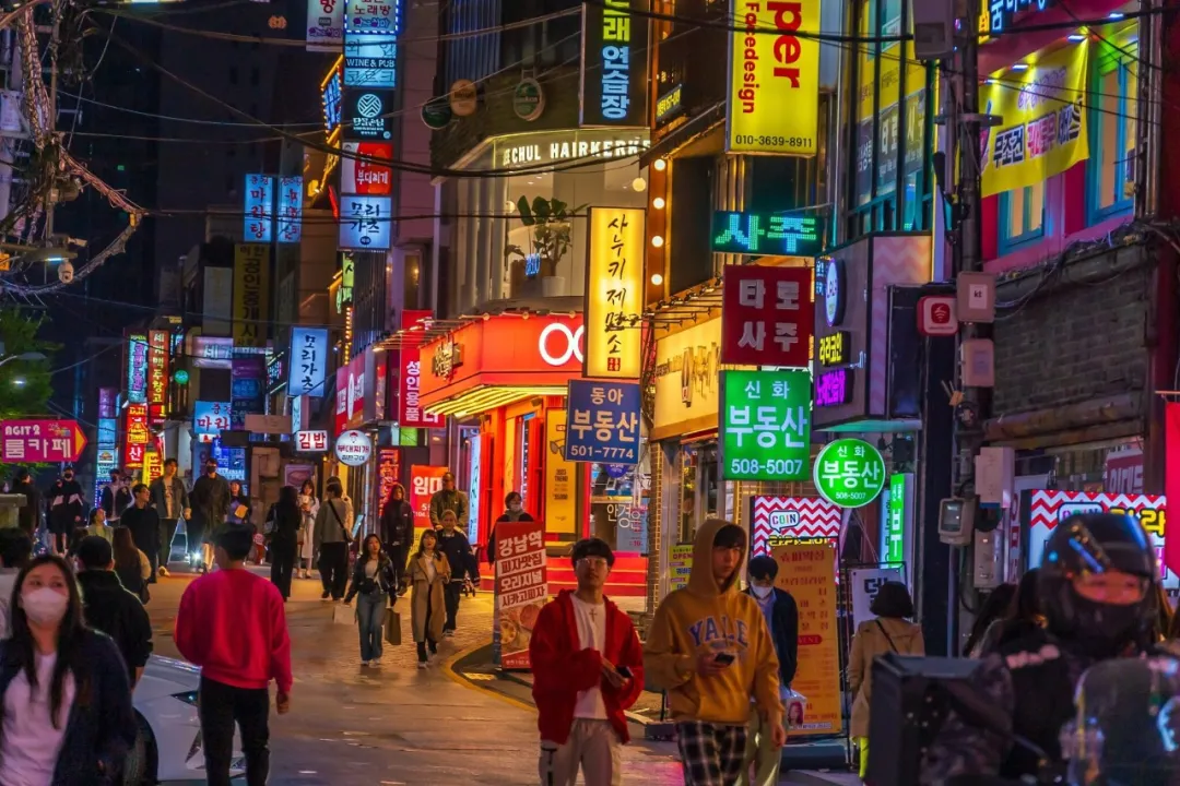 【WPT扑克】首尔午夜的悖论:全民禁令之下,为何遍地扑克高手?