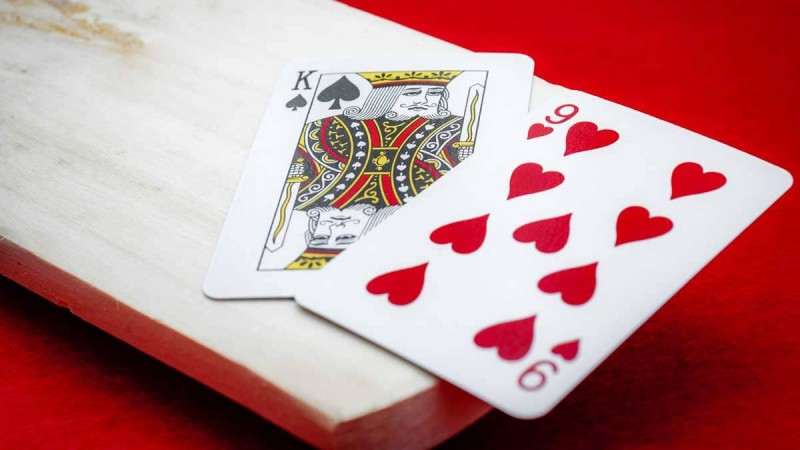 【WPT扑克】两头顺 vs 卡顺:先数补牌,再看价格,别让“都是听顺”替你做决定