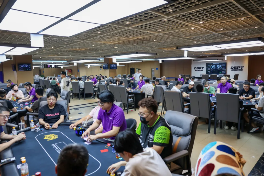 【WPT扑克】2026DBPT城市智力竞技S2赛季｜主赛B组236参赛持续走高 蒋超造就超200W记分牌领衔B组26人晋级