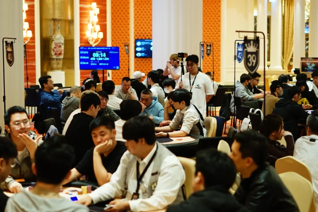 【WPT扑克】2026KPC济州站｜主赛事燃情开启！A组火爆开局314人次参赛40人突围晋级，王竹斋强势领跑装袋66.6万筹码斩获CL！多场重磅赛事陆续来袭！